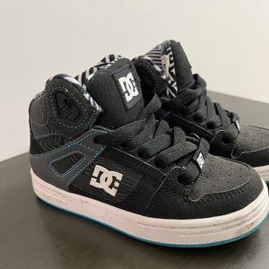 DC Toddler Shoes - Black - Great Condition